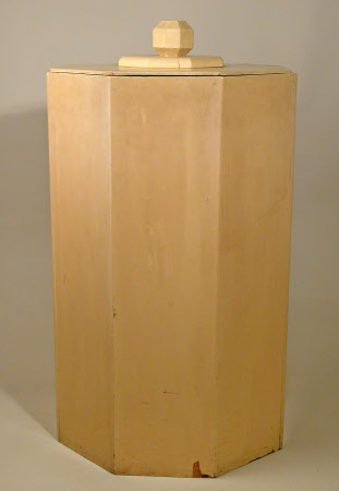 Linen basket