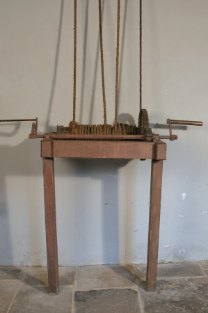 Pulley clothes airer