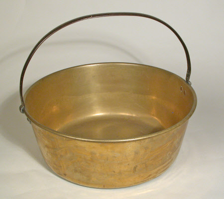 Jam pan
