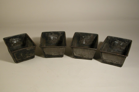 Bread tin