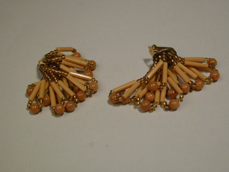 Clip earring