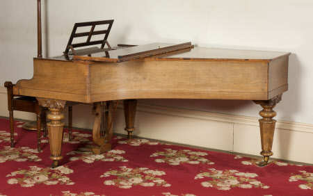 Lacock Abbey © National Trust / Simon Harris