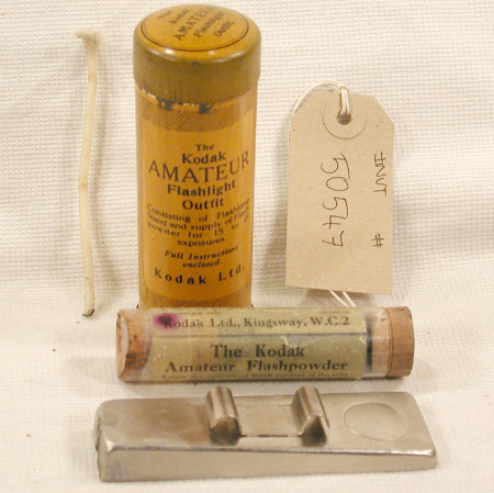 Amateur flashlight outfit