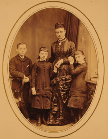 Cabinet card