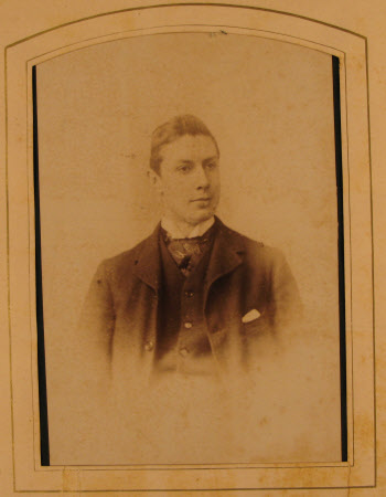 Cabinet card