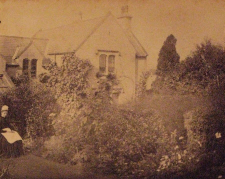 1889