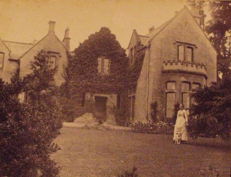 1889