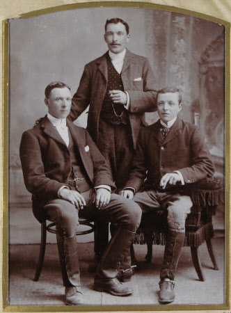 Cabinet card