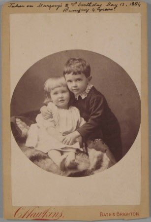 Cabinet card
