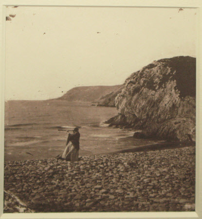 Thereza Llewelyn with her Telescope at Caswell Bay