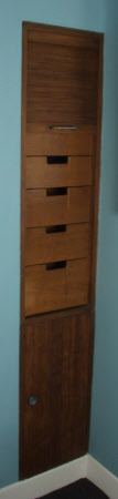 Built-in cupboard