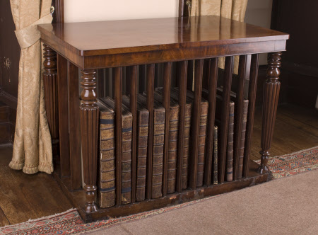 Folio rack