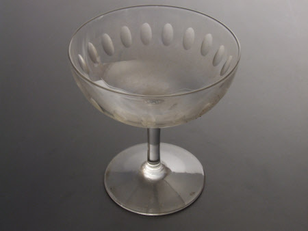 Cocktail glass