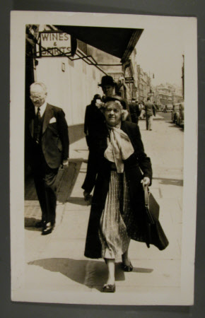 The Hon. Edith Violet Kathleen Agar-Robartes (1888-1965)