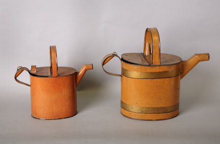Hot water can