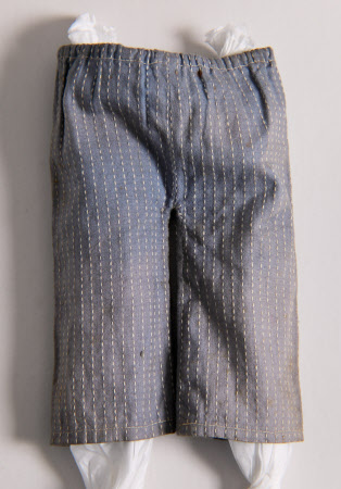 Doll's trousers
