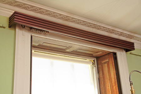 Pelmet board