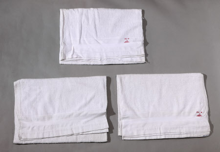 Bath towel
