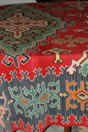 Table carpet