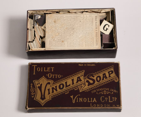 Game box