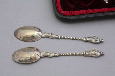 Tea spoon