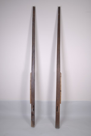 Head post