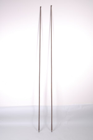 Curtain rod