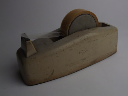 Sellotape dispenser