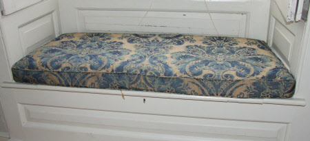 Window seat cushion
