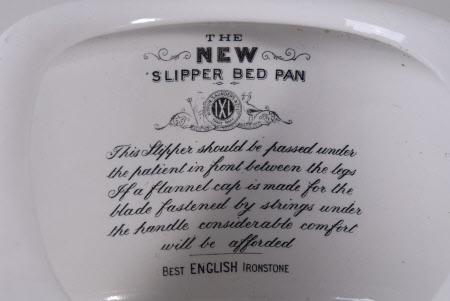 Bed pan