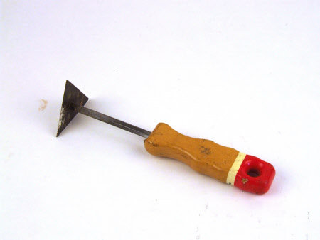 Paint scraper