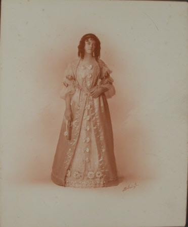 The Hon. Edith Violet Kathleen Agar-Robartes (1888-1965)