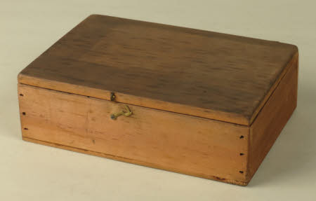 Specimen box