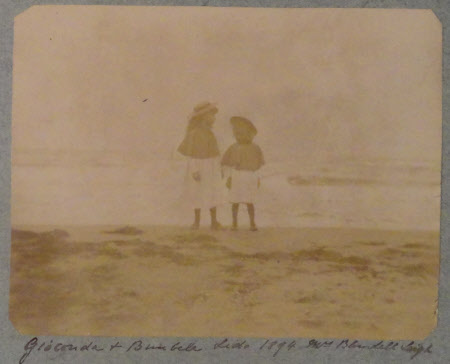 Gioconda Mary Hulton (1887-1940) and Edith Teresa Hulton, later Lady Berwick (1890-1972) at the ...