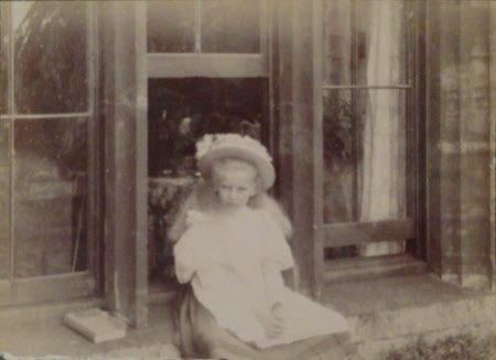 edith-teresa-hulton-later-lady-berwick-1890-1972-litchborough