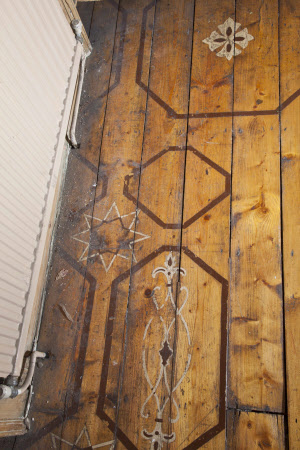 Decorated floorboard