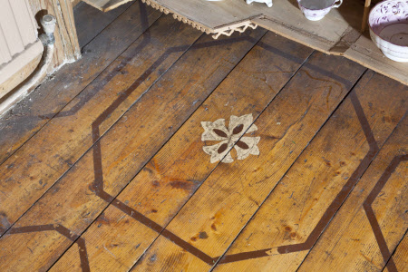 Decorated floorboard