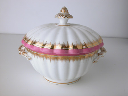 Covered bowl