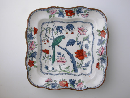Dessert dish