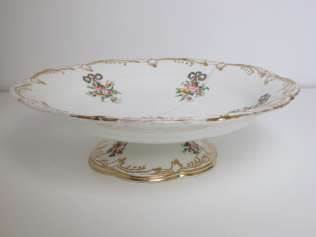 Serving dish