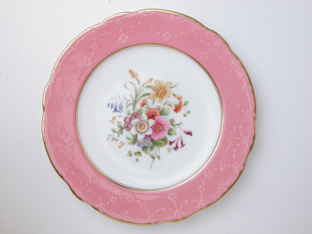 Cabinet plate