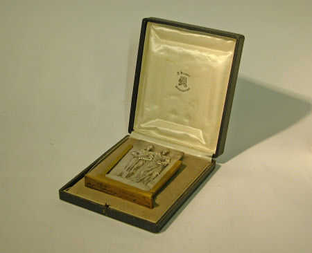 Plate