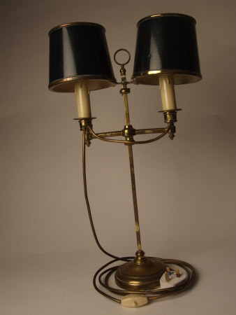 Table lamp
