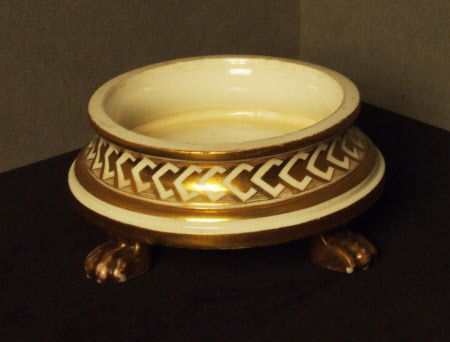 Jardiniere stand