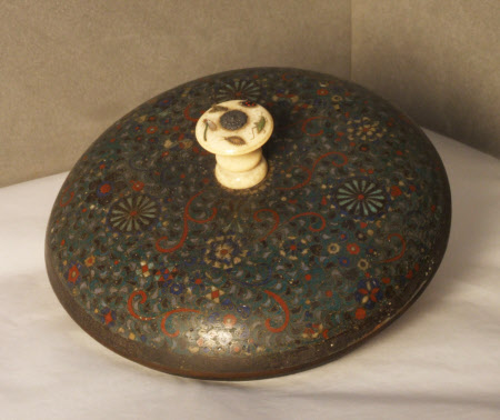 Lid