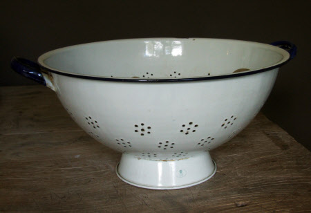 Colander