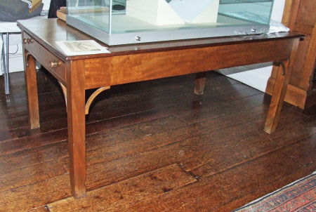 Library table