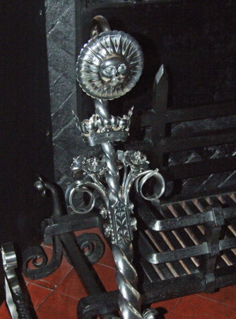 Andiron
