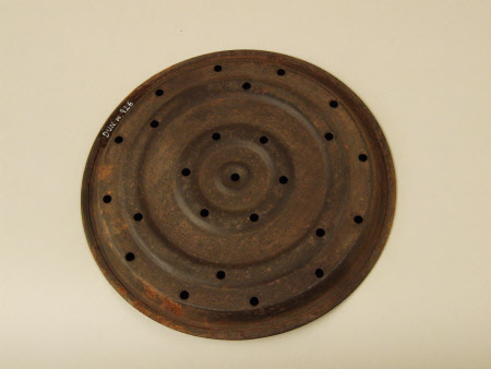Cake tin base