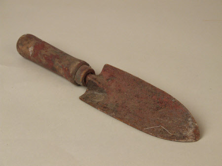 Trowel